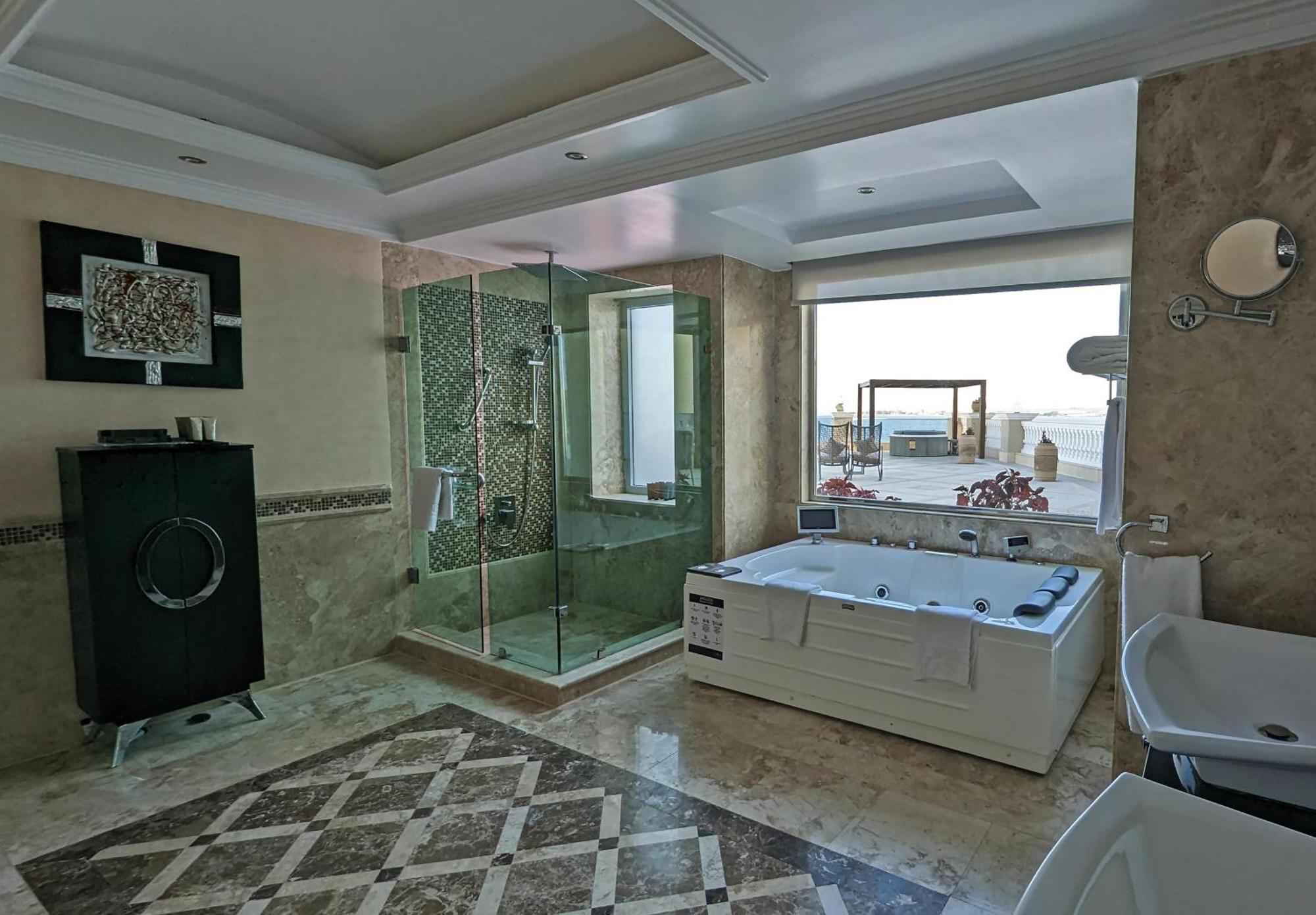 Kaisol Romance Resort Sahl Hasheesh - Adults Only Hurghada Exterior photo A modern bathroom